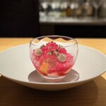 マンサルヴァ - 桃や紫蘇で、めっちゃ爽やか。
      清涼感の塊です(^^)