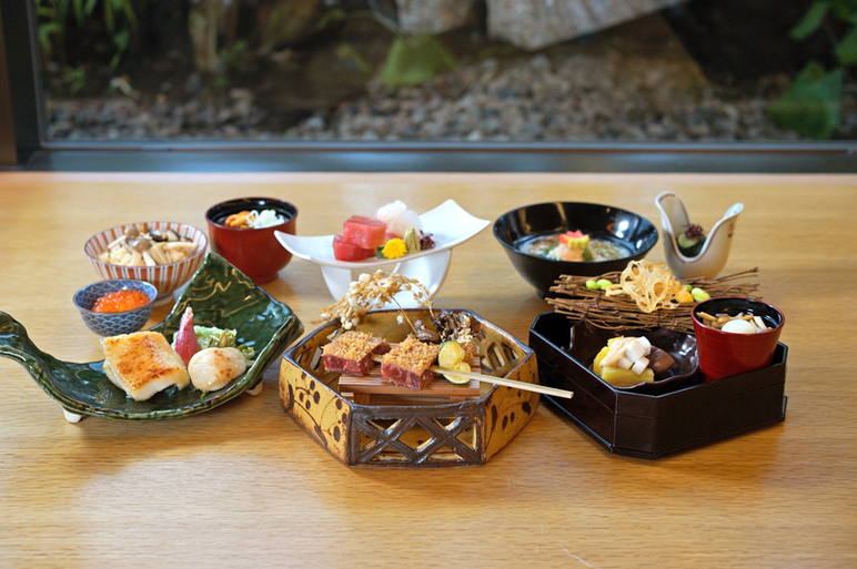 送料込み 実践日本料理 盛宴 四季彩菜 和食 レシピ 全3冊 定価88000円