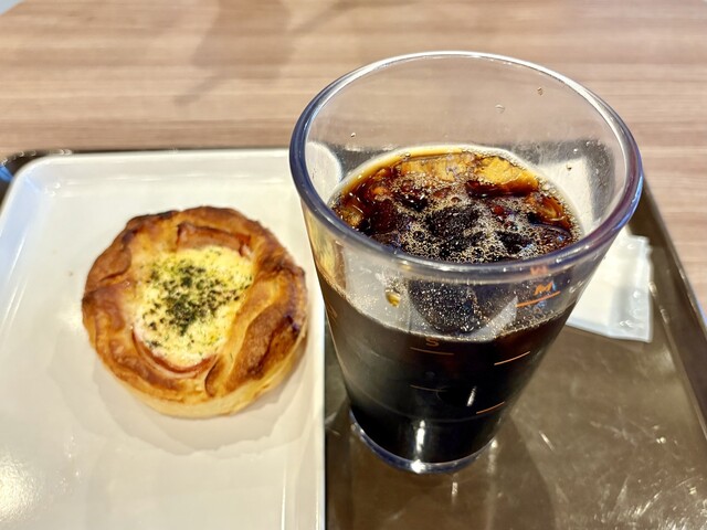 Saint Marc Cafe & Bar Yunibasaru Shitiwoku Ten