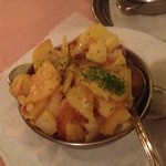 Zum Storch am Dom - 付け合せのジャガイモ　これはジャーマンポテトですな！