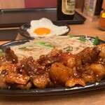 鉄板焼天神ホルモン - 料理写真: