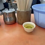 元祖ラーメン長浜家 - お茶！