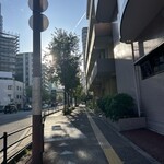 元祖ラーメン長浜家 - もうすぐ着く٩( ᐛ )و