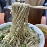 元祖ラーメン長浜家 - 麺リフト♪