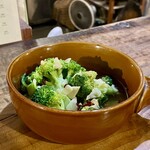 読谷 石窯ピザ酒場まるき - 究極のブロッコリー 