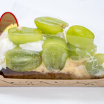 ビスキュイ - 2025.8 シャインマスカットのタルト（900円）