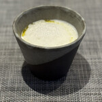 フィエルテ - ③新玉ねぎの冷製スープ