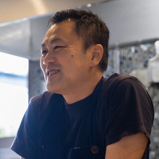 老舗料理店での経験と独自のセンスを生かした当店ならではの料理