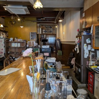 泊まれる純喫茶 ヒトヤ堂_2