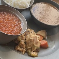 ブッフェアンドカフェ スロープサイドダイナー ザクロ - 