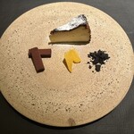 炭焼きステーキとワインobiobi - 