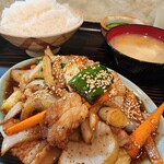 とんかつよしえ - 