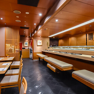 温かみ溢れる洗練された空間◆お祝い・接待など特別なシーンに