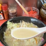 三陽軒 - スープ