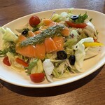 ジョリーパスタ - サーモンサラダ