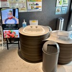 深谷テラス ヤサイな仲間たちファーム レストラン - 入店前や退店後に手洗いができます