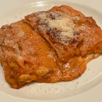 エリオ・ロカンダ・イタリアーナ - サービスランチのラザニア
