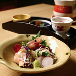 うまいものあり おおみ矢 - お造り（一人前）と小鉢