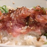 雅なだし - 雅なだし ＠半蔵門 炙りネギトロ 断面