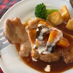 桃花水 - ★本日のランチ（豚ロースのソティーズッキーニ添 ・1100円税込）★