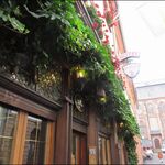 Hackteufel - ホテル兼業のレストラン