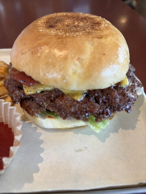 Big Bad Burger （ビッグバッドバーガー） - 三沢/ハンバーガー | 食べログ