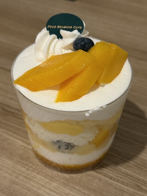 FOUR SEASONS CAFE photo 2