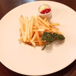 PiA - フライドポテト