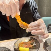 個室焼肉 牛姫 恵比寿本店 - 手掴みで頂きます。