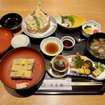 料亭・旅館 半月庵 - 