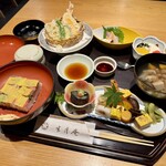 料亭・旅館 半月庵 - 