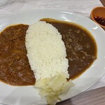 しあわせのビーフカレー もう～とりこ エキア志木店 - 