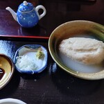 蕎麦処ひぐち - 思いの外つるんもちもちでした。