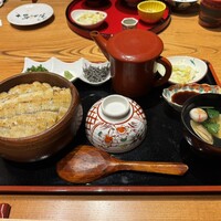 鰻う おか冨士 - しら焼き上ひつまぶし