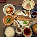 瀬戸内味覚処 芸州 本店 - おまかせ定食