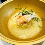 創作四川料理 廣明 - たらば蟹焼売　トリュフの香り　モッツアレラチーズ