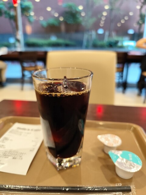 Holl's Cafe Sakaisuji Honmachi Ten photo 5