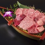 一頭買焼肉　醍醐 - メイン写真: