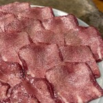 炭火焼肉ホルモンさわいし - 