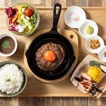 和牛近江牛ランチ 月とハンバーグ - 