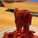 天満 カウンター焼肉 うしすき - 炙りユッケ