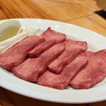 天満 カウンター焼肉 うしすき - 特上塩タン