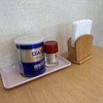 紫川ラーメン - 調味料はコショウのみ