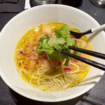 Japanese Soba Noodles 蔦 - ミントとキャビアライム