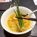 Japanese Soba Noodles 蔦 - アサツキやネギの仲間のシブレット（チャイブのフランス語）