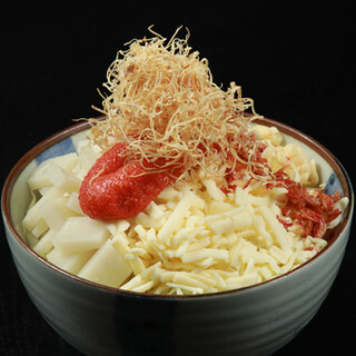 人気の「明太もちチーズもんじゃ」は必食！自家製出汁のもんじゃ