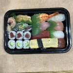 寿し処 さつき - どこから手を付けるか迷いますｗ