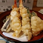 天丼専門店 政宗 - 天ぷらアップ