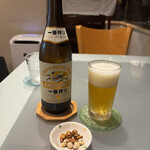 ルー・ド・メール - ハッピーアワーセットのドリンクは中瓶で