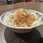 厳選酒場 新風 - オニオンスライス￥400円
